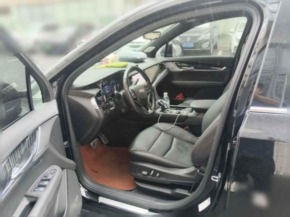 [上海·沪C] 二手凯迪拉克凯迪拉克XT62021款 2.0T 六座四驱豪华型