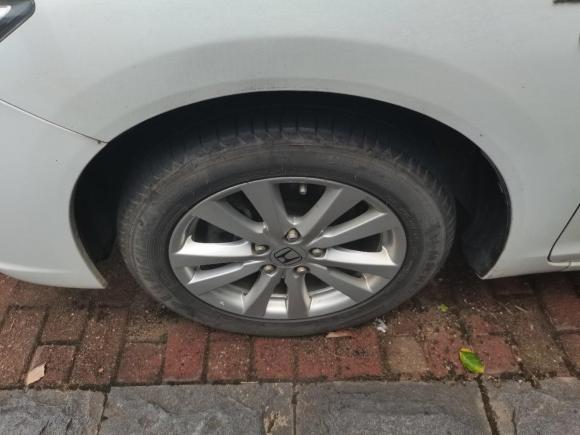 [南昌·赣A] 二手本田思域2014款 1.8L 自动经典版