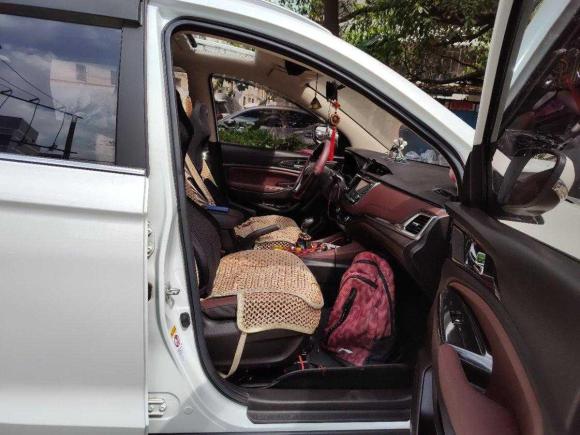 [深圳·陕F] 二手长安凌轩2017款 1.6L 手动精英型