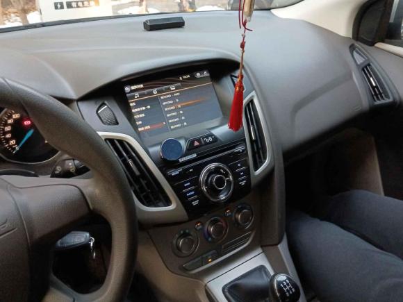 [南京·苏A] 二手福特福克斯2012款 三厢 1.6L 手动舒适型