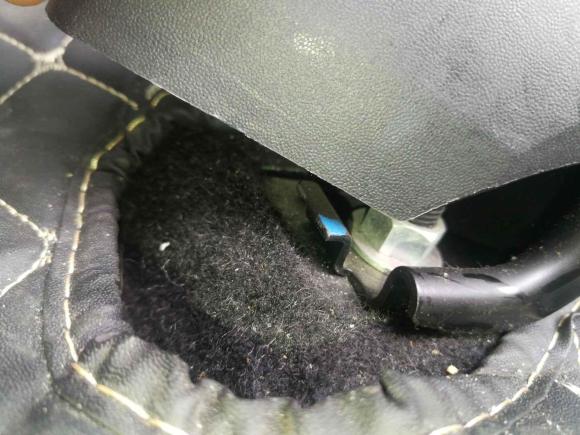 [广州·粤A] 二手三菱格蓝迪2007款 2.4 七座豪华版