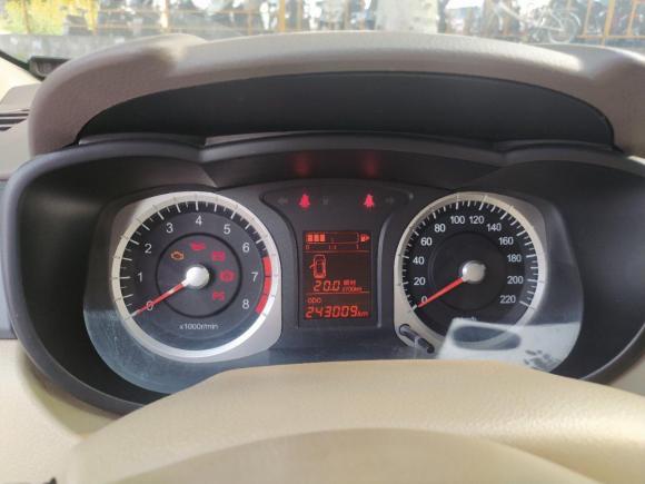 [佛山·粤E] 二手启辰启辰D502013款 1.6L 手动时尚版