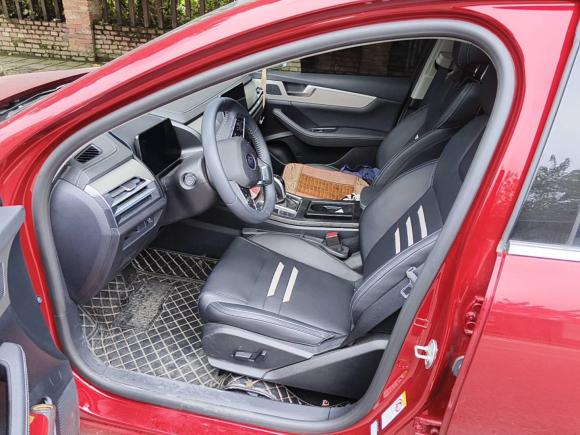 [成都·川A] 二手比亚迪秦Pro2020款 超越版 1.5TI 自动旗舰型