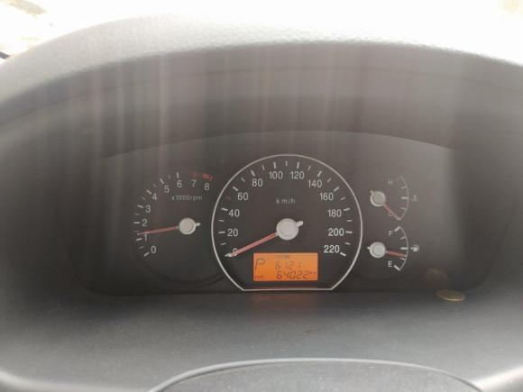 [北京·京N] 二手起亚佳乐2011款 2.0L 7座自动标准版