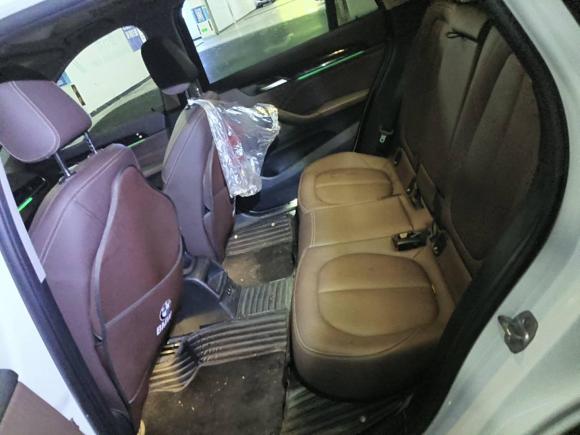 [上海·沪C] 二手宝马宝马X12022款 sDrive20Li 时尚型