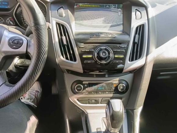 [苏州·苏U] 二手福特福克斯2012款 两厢 1.6L 自动风尚型