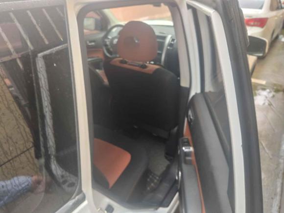 [宁波·浙B] 二手东风风度东风风度MX62016款 2.0L CVT两驱全能版