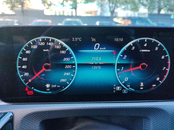 [嘉兴·浙D] 二手奔驰奔驰A级2022款 A 200 L 运动轿车时尚型