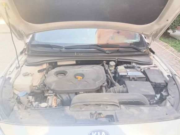 [济南·鲁A] 二手起亚起亚K42017款 1.8L 自动GLS Special