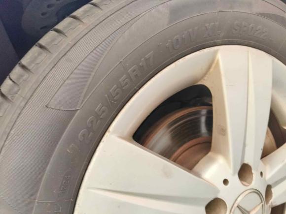 [佛山·粤X] 二手奔驰唯雅诺2010款 2.5L 尊贵版