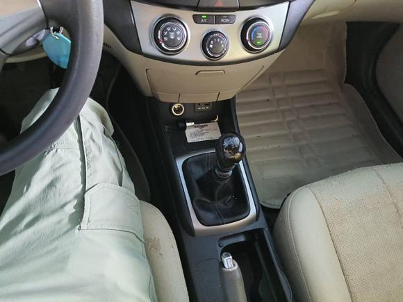 [杭州·豫A] 二手现代悦动2011款 1.6L 手动舒适型