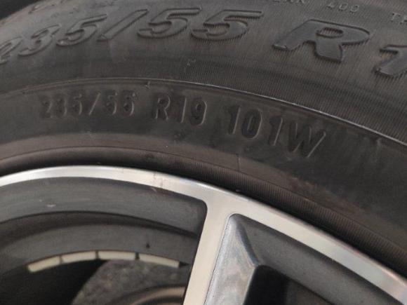 [武汉·湘A] 二手奥迪奥迪Q5L2020款 40 TFSI 荣享时尚型