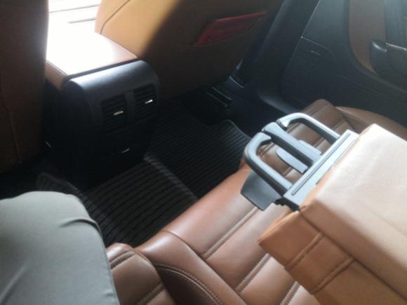 [上海·沪C] 二手大众一汽-大众CC2012款 1.8TSI 尊贵型