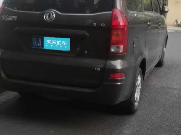 [苏州·陕A] 二手东风风光风光3302014款 1.5L手动实用型DK15