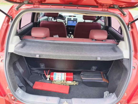 [常州·苏D] 二手铃木雨燕2014款 1.3L 手动标准型