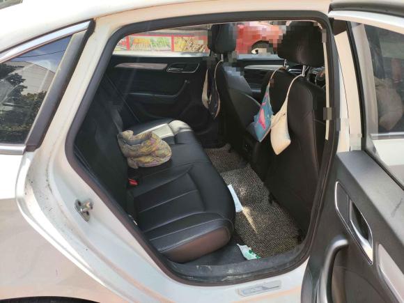 [合肥·皖A] 二手荣威荣威i6新能源2017款 45T 混动互联智享版