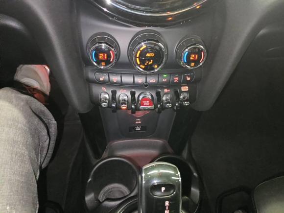 [上海·沪F] 二手MINIMINI JCW2021款 2.0T JOHN COOPER WORKS ALL-IN