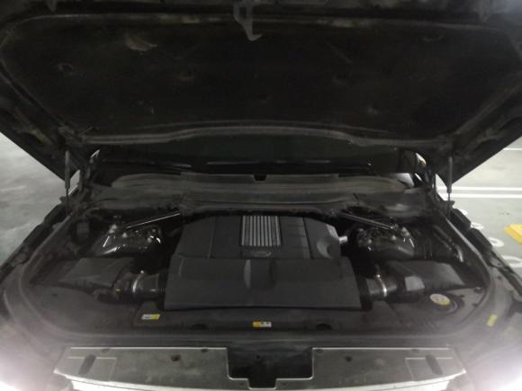 [北京·京Q] 二手路虎揽胜2016款 3.0 SC V6 Vogue SE 创世加长版