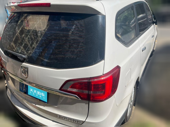 [广州·粤A] 二手宝骏宝骏7302016款 1.5T 手动舒适型 7座