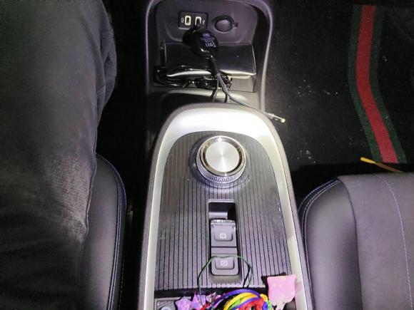 [苏州·苏E] 二手欧拉欧拉好猫2021款 400km标准续航 维纳斯版 三元锂