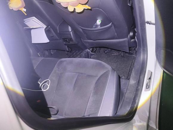 [深圳·粤B] 二手荣威荣威i6新能源2017款 45T 混动互联智尊版