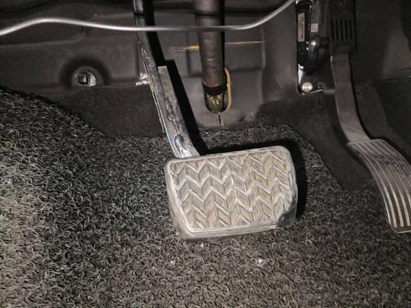 [宁波·浙B] 二手江铃驭胜S3502013款 2.4T 自动两驱柴油豪华版5座