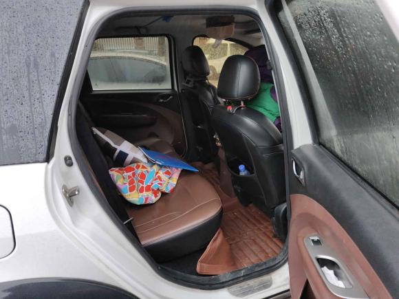 [济南·鲁A] 二手东风风行景逸X52016款 1.6L 手动尊享型