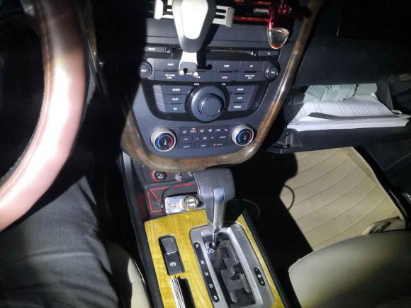 [成都·川B] 二手奔腾奔腾X802013款 2.0L 自动豪华型