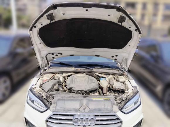 [南京·苏A] 二手奥迪奥迪A52017款 Sportback 40 TFSI 时尚型