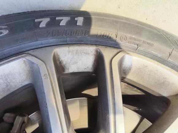 [南通·苏F] 二手Jeep大切诺基2014款 3.0TD 柴油 舒享导航版