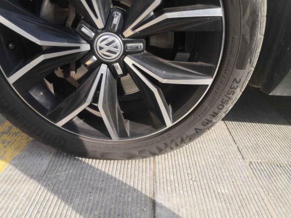 [北京·京N] 二手大众途观L2017款 330TSI 自动两驱旗舰版