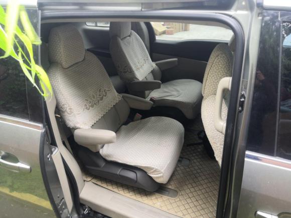 [上海·沪K] 二手别克别克GL82011款 2.4L CT豪华商务舒适版