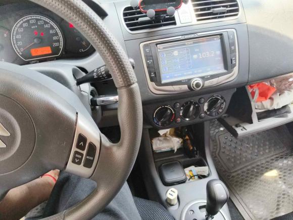 [杭州·浙A] 二手铃木雨燕2011款 1.5L 自动运动影音版