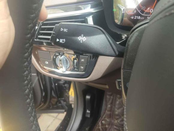 [深圳·粤E] 二手宝马宝马5系2021款 525Li 豪华套装