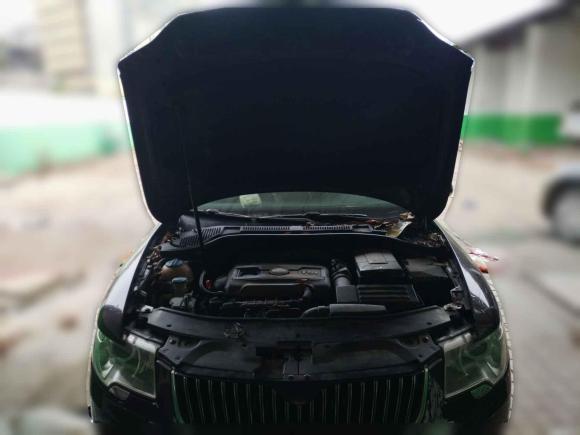 [南昌·赣A] 二手斯柯达昊锐2009款 1.8TSI 自动贵雅版