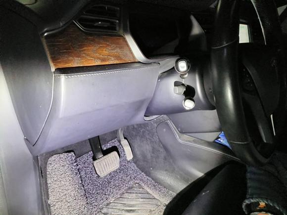 [南京·苏A] 二手特斯拉Model X2017款 Model X 100D 长续航版