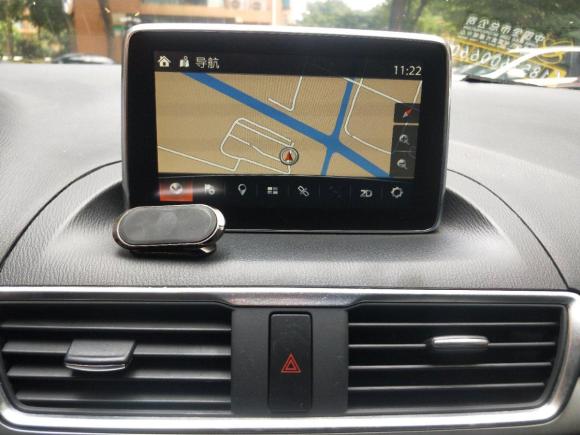 [上海·沪B] 二手马自达马自达3 Axela昂克赛拉2014款 两厢 2.0L 自动旗舰型