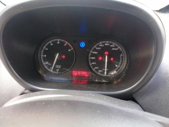 [上海·蒙B] 二手名爵MG32013款 1.5L AMT精英版