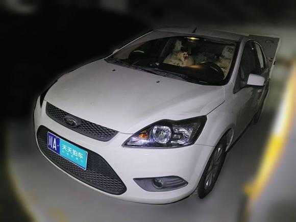 福特福克斯2013款 两厢经典 1.8L 手动基本型「成都二手车」「天天拍车」