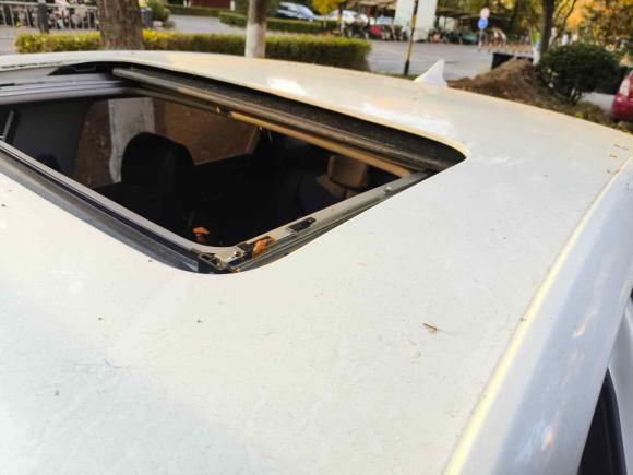 [济南·鲁A] 二手别克英朗2015款 15N 自动豪华型