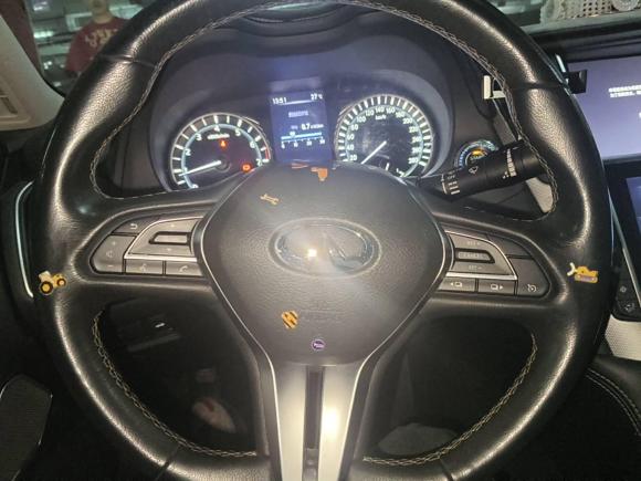 [广州·赣C] 二手英菲尼迪英菲尼迪Q50L2018款 2.0T 进享版 国VI