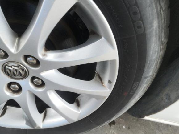 [上海·沪C] 二手别克英朗2013款 XT 1.6L 自动时尚版