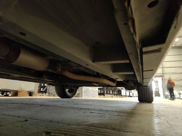 [济南·鲁A] 二手SWM斯威汽车SWM斯威X72016款 1.5T 手动尊贵型 7座