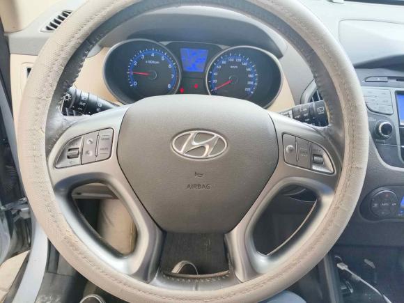 [武汉·鄂A] 二手现代北京现代ix352010款 2.0L 自动两驱精英版GLS