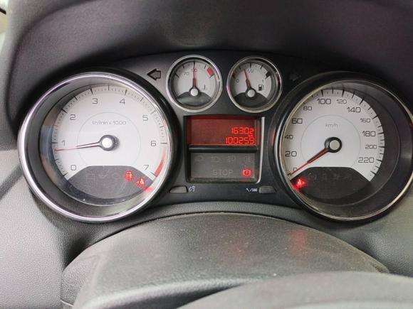 [成都·川G] 二手标致标致3082014款 乐享版 经典 1.6L 手动优尚型