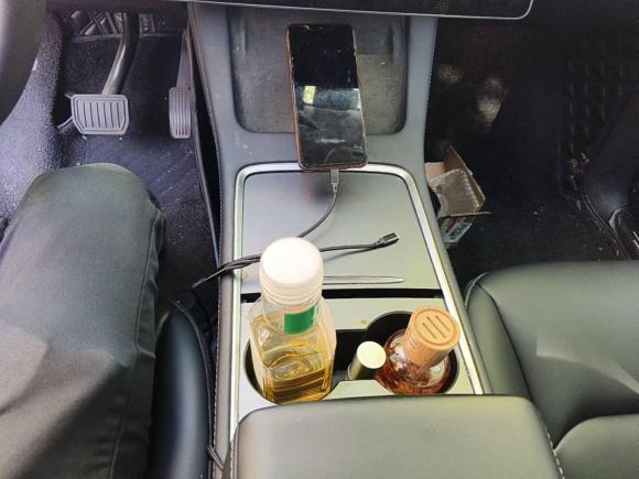 [青岛·鲁B] 二手特斯拉Model Y2022款 改款 长续航全轮驱动版