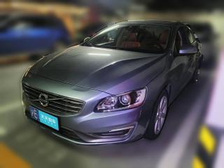 沃尔沃沃尔沃S602017款 S60L T5 智驭版