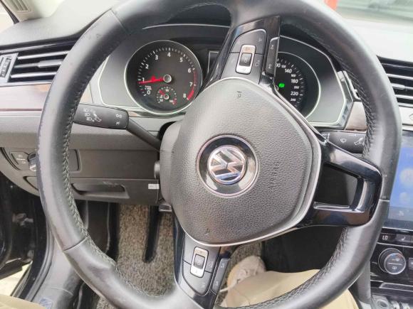 [成都·川A] 二手大众迈腾2017款 330TSI DSG 豪华型