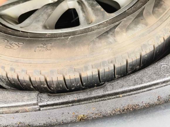 [成都·川A] 二手路虎发现神行2016款 2.0T SE