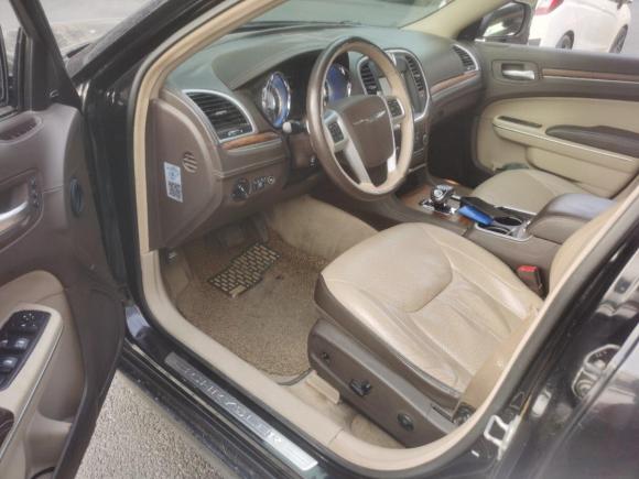 [杭州·皖L] 二手克莱斯勒克莱斯勒300C2014款 3.0L 卓越版